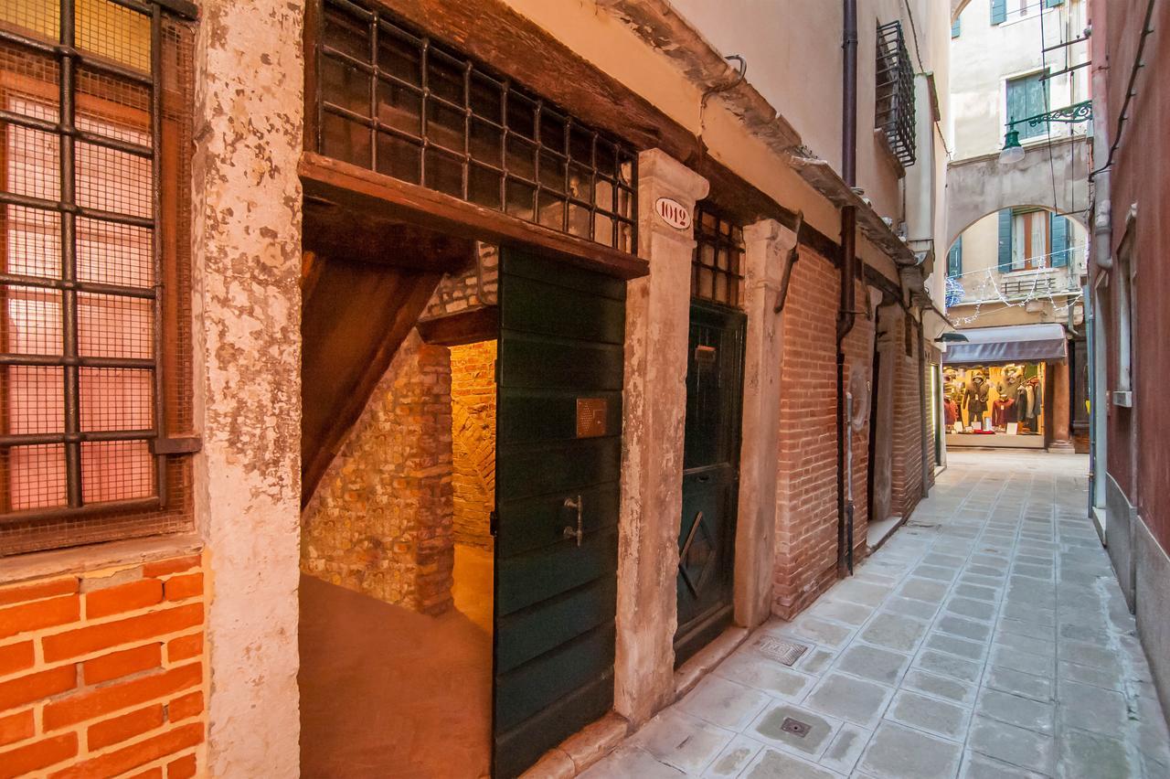 Appartamento Casa 300 Venetië Buitenkant foto